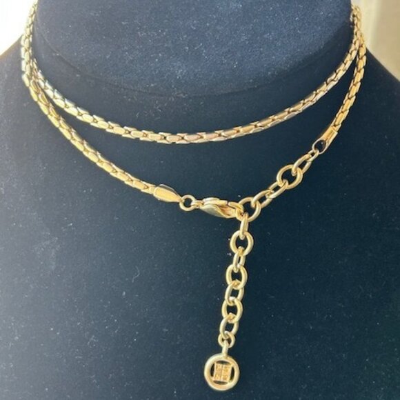GIVENCHY Couture 4G Gold Snake Necklace - Picture 1 of 10